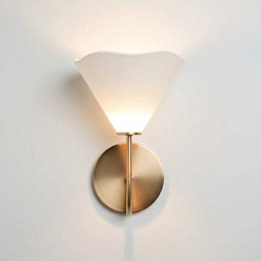 Leo Modern Fabric wall Sconce