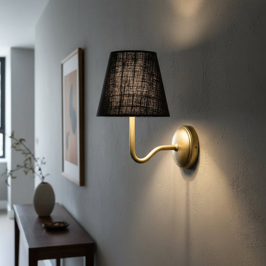 Lyra Classic Wandleuchte mit Arm aus Messing