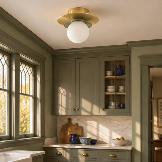 Moderne Laaggedekte Messing Opal Glas Plafondlamp