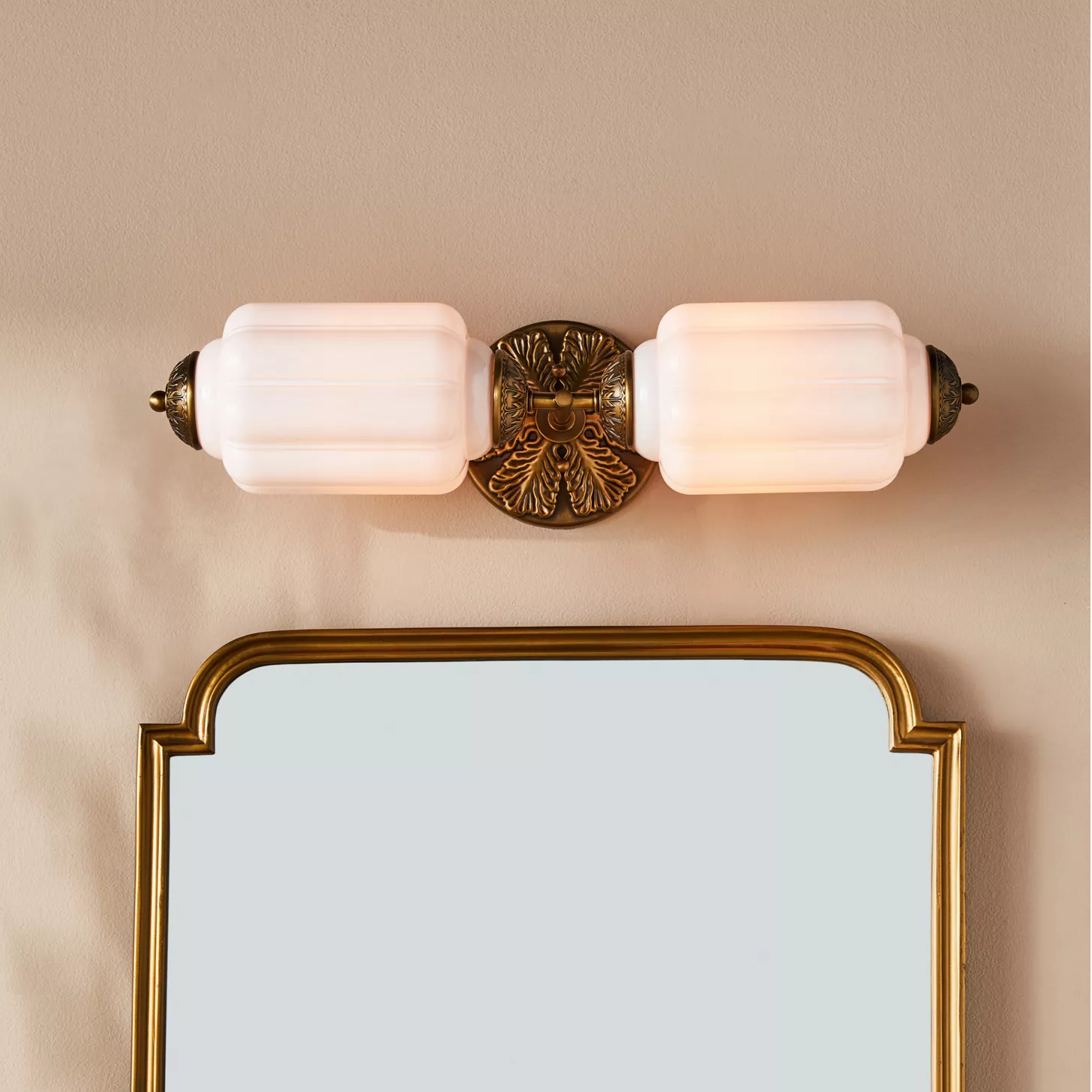 Vintage Eloise Series