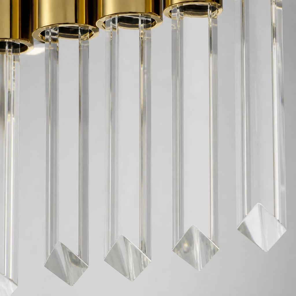 Clear square-faceted crystal detail on the Soline ceiling light