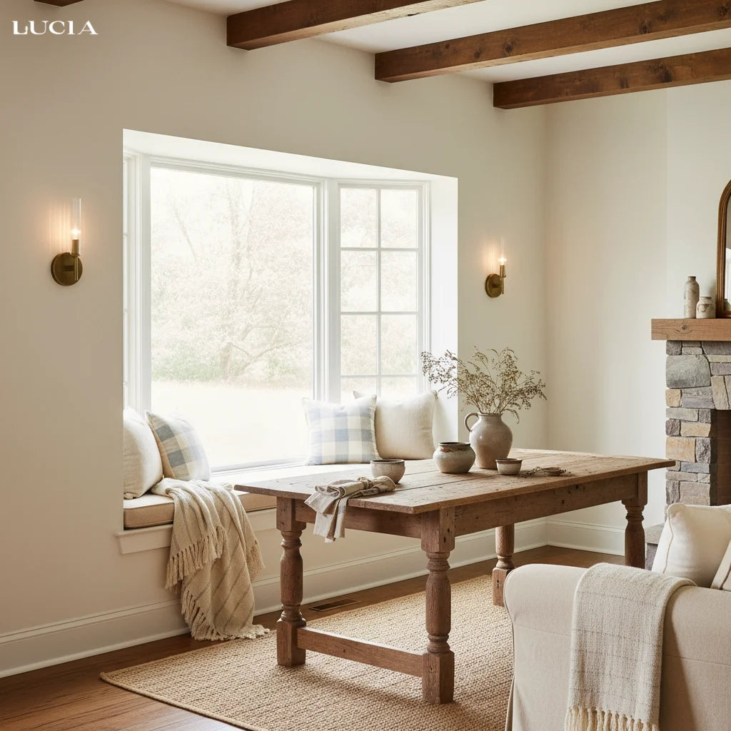 10-飘窗旁远景双个壁灯.webp__PID:a4eb8a8d-6756-4386-8220-88473442cb25