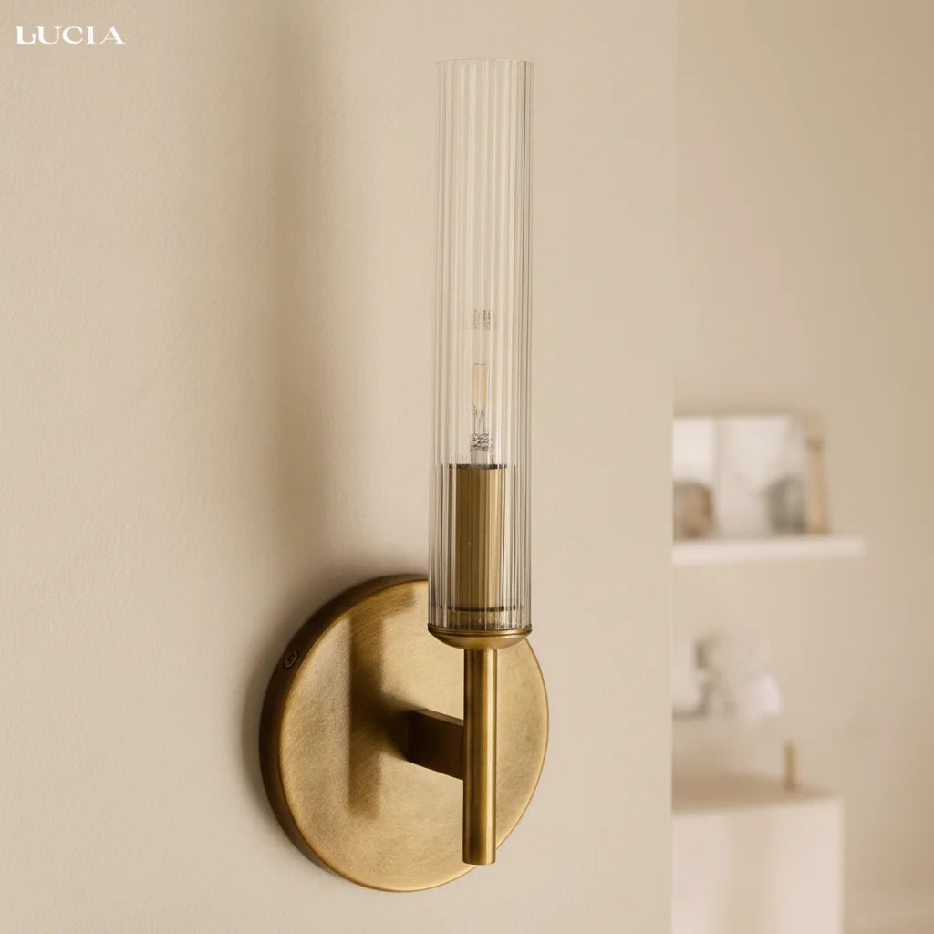 11-单个壁灯关灯近景特写.webp__PID:eb8a8d67-5653-4682-a088-473442cb25a3