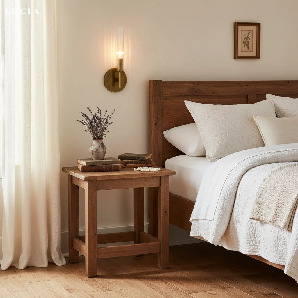 5-卧室单个壁灯-中近景.webp__PID:66a3df0c-bda4-4b8a-8d67-565386822088