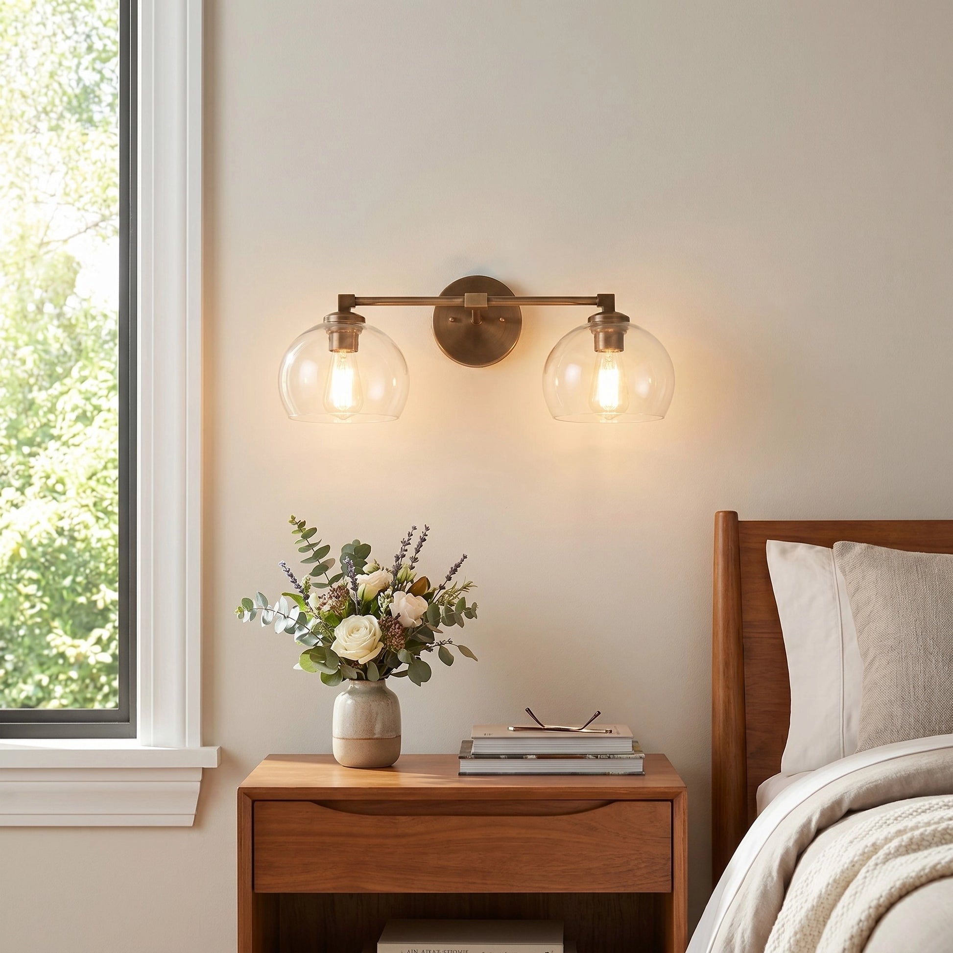 Adrian Modern Minimalist Metal Glass Globe Wall Light (27).webp__PID:1afb35ff-8885-4da2-8402-cfb009e33d8c