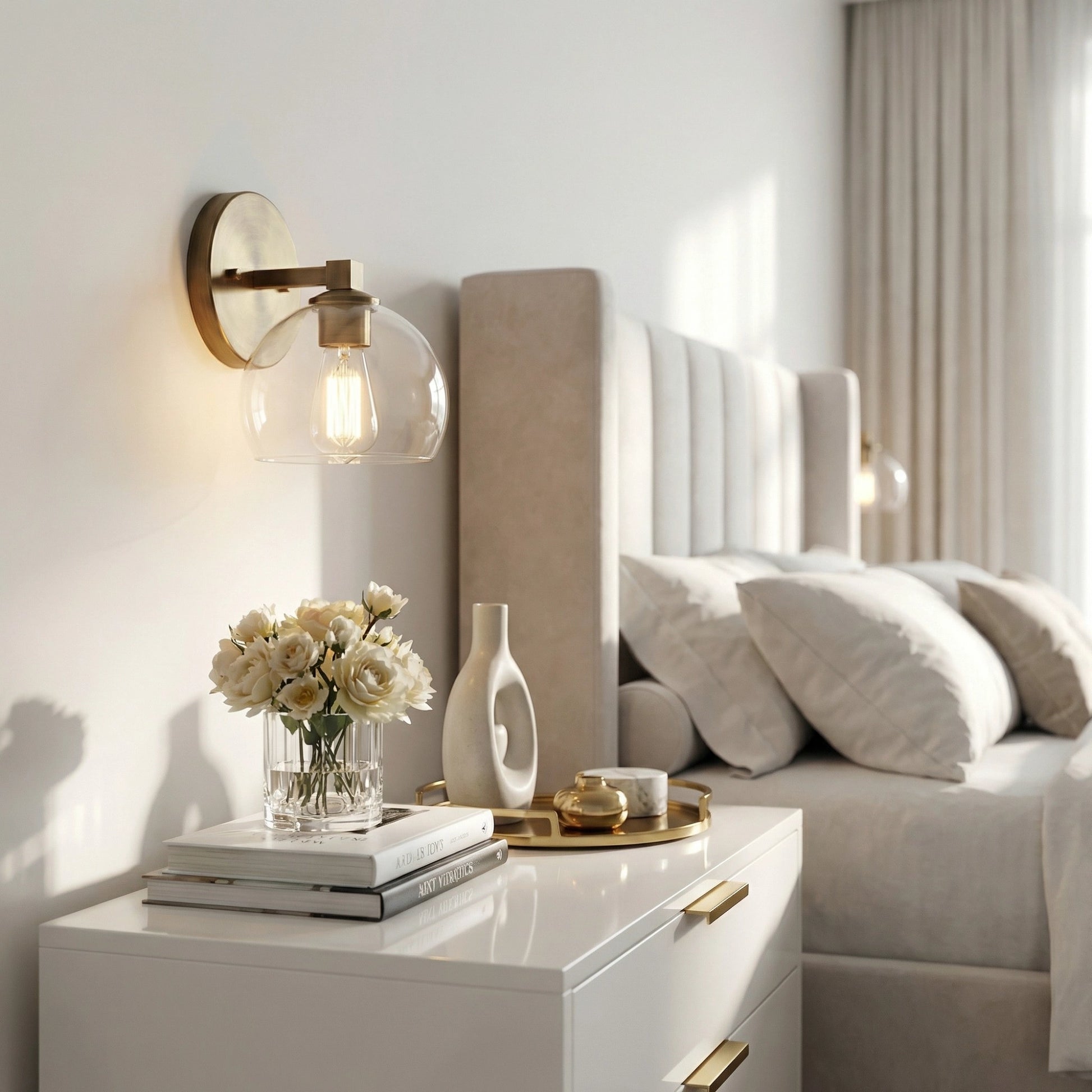 Adrian Modern Minimalist Metal Glass Globe Wall Light (32).webp__PID:5cfa2f7b-9169-4d30-beaa-29cdb8139adc