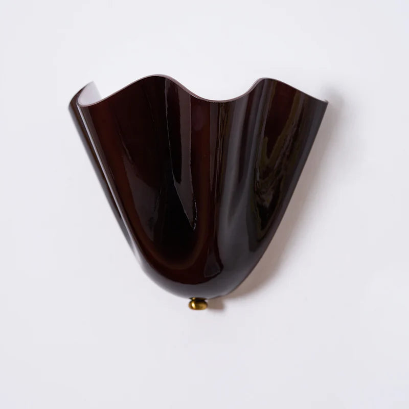 Beatrice Mid-Century Modern Seashell Glass Wall Sconce (34).webp__PID:635fdaa0-5cfc-4a05-baf5-866cd4e15434