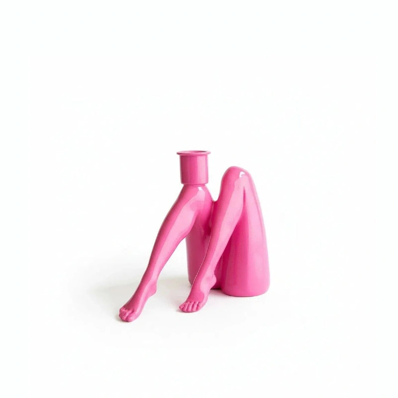 DianaRetroArtKickLegGoldCandleHolder com 4.webp__PID:766501d8-ea19-4311-b54b-68a9888f2a62