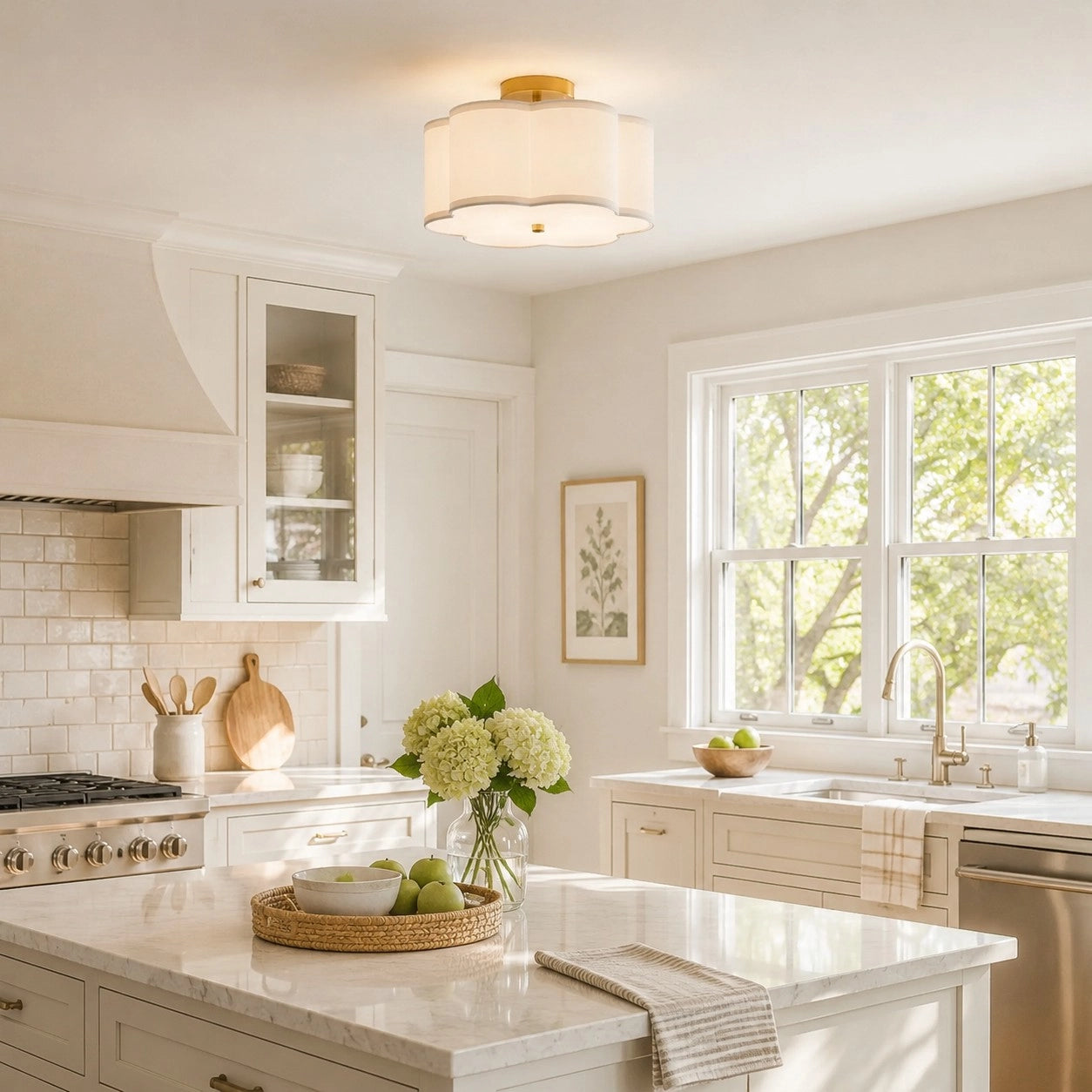 George Modern Fabric Petal Ceiling Light (9).webp__PID:4082e958-828a-4c56-bdfc-ba6d1d626e30