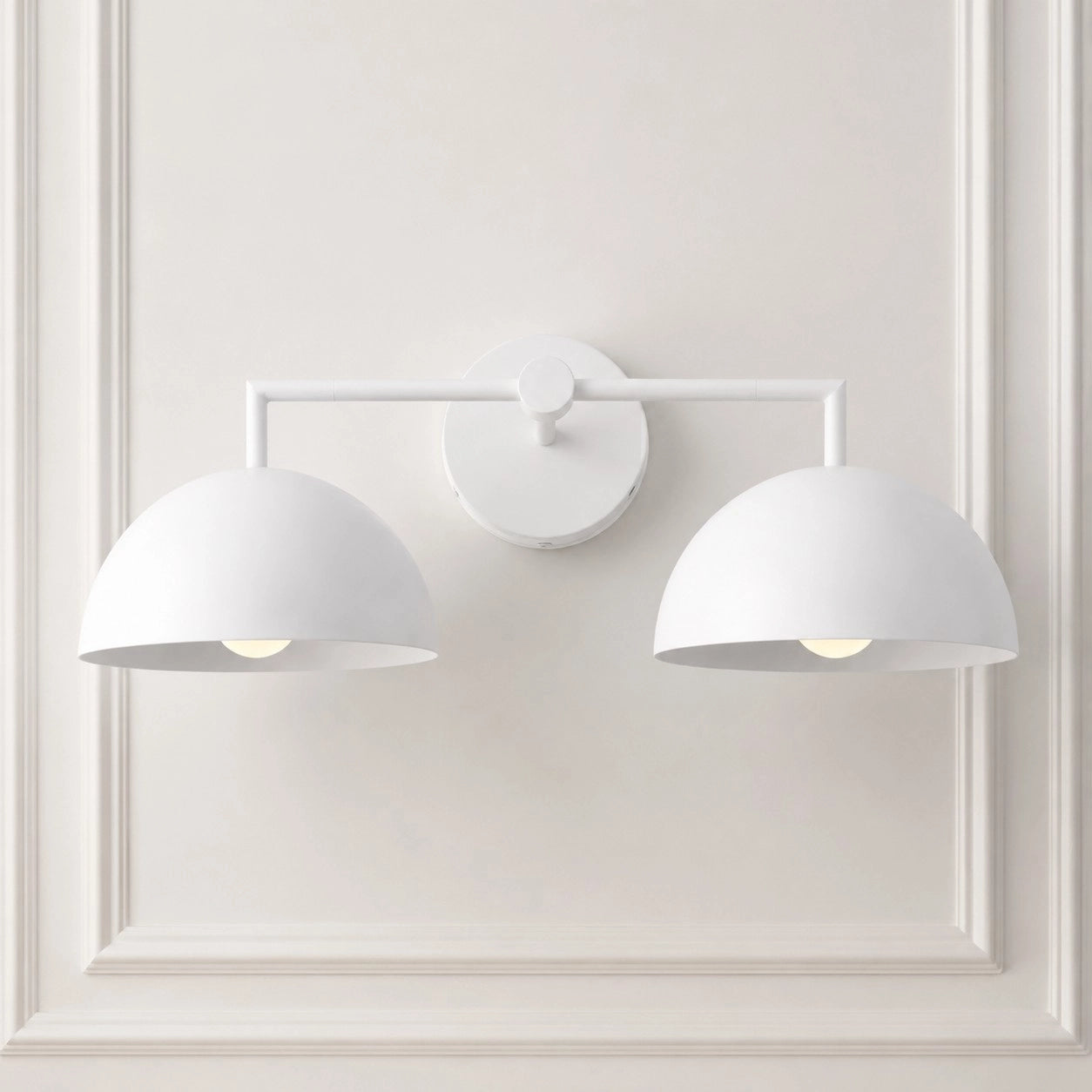 Modern Nordic Colored Vanity Light.webp__PID:97a7e704-9c70-4fef-97c3-d1e67ad8380e