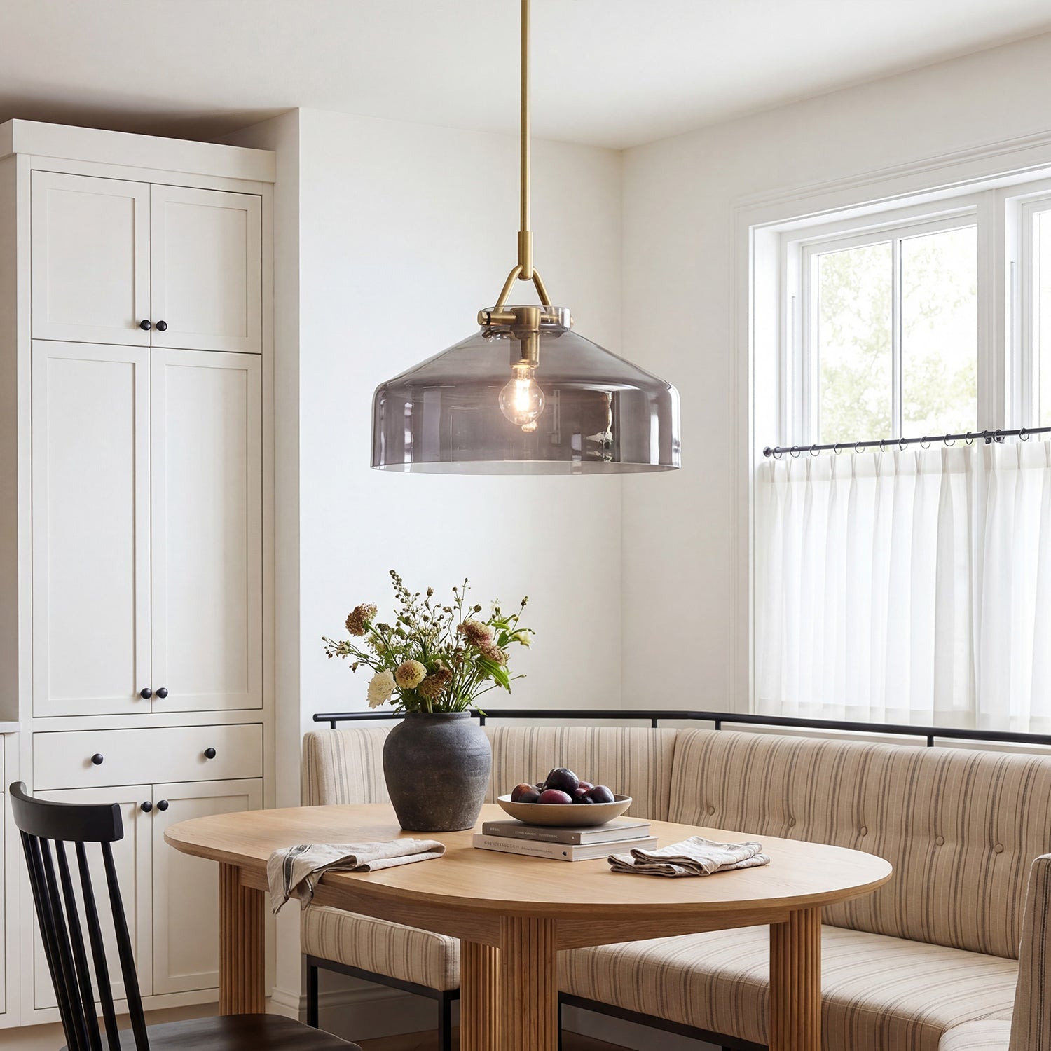 Nerys Nordic Minimalist Morandi Matte Metal Pendant Light