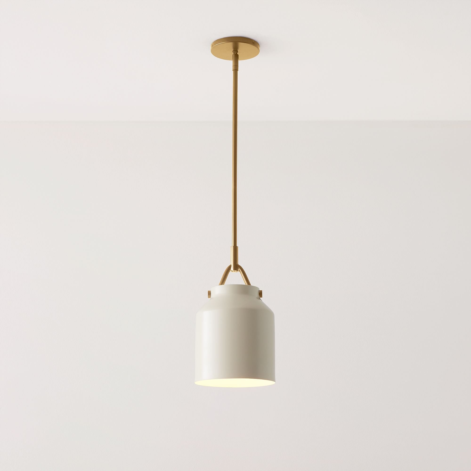 Nerys Nordic Minimalist Morandi Matte Metal Pendant Light