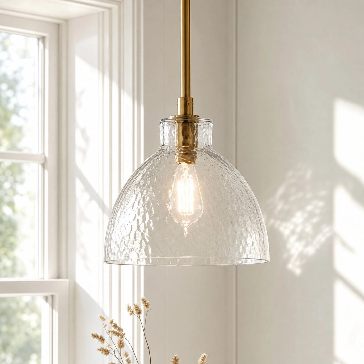 Ondine Farmhouse Hammered Glass Pendant Light (3).webp__PID:45672459-dd5b-47a8-b583-9e5aaabc3a96