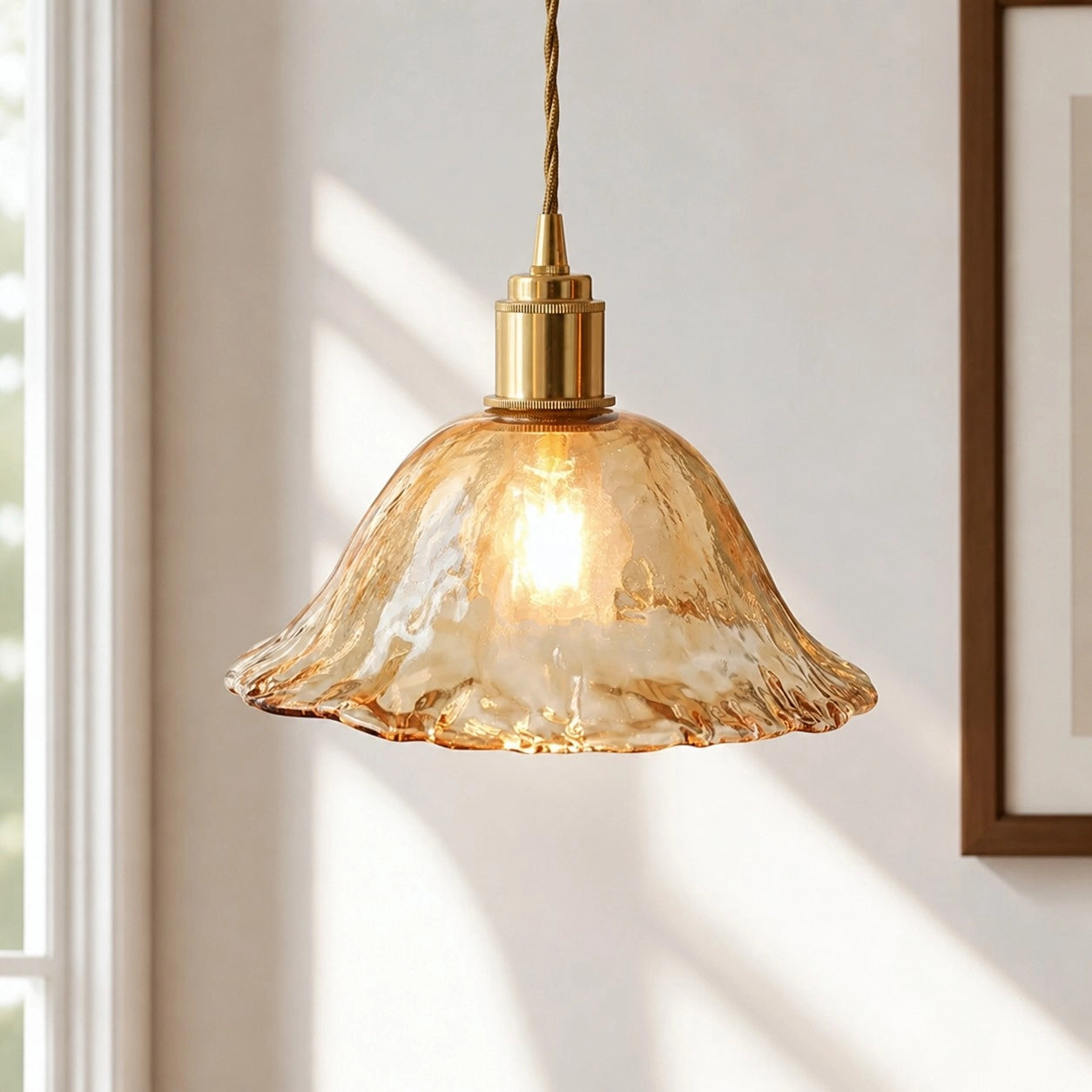 Roisin Retro Brown Textured Glass Pendant Light22.webp__PID:e9cbe315-cbb9-4f1e-a36d-c4151712bdf3