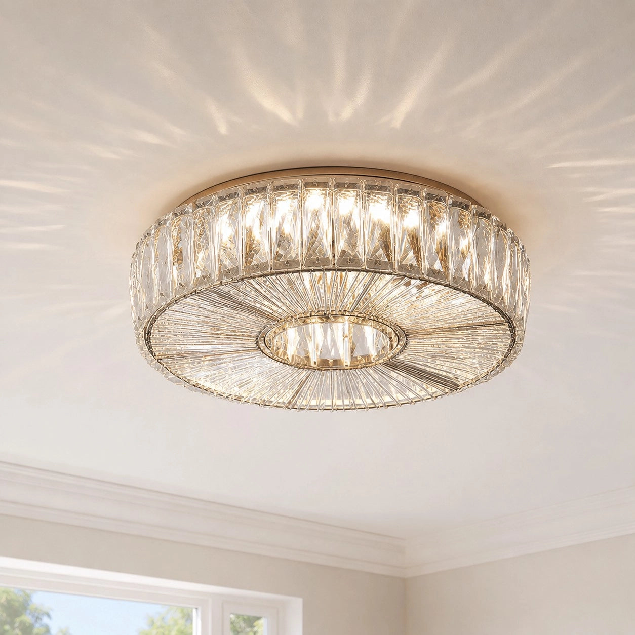 Sorren Modern Luxury Clear Glass Flush Mount Ceiling Light (4).webp__PID:a606124d-e1db-4778-af87-ba762d9c1e3f