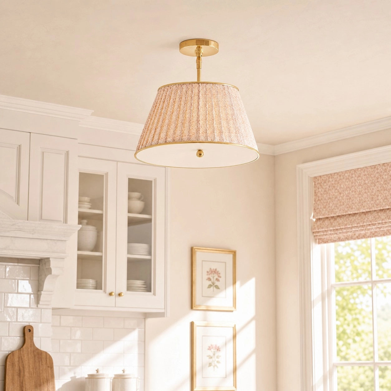 Ursula Vintage Country Brass Printed Pleated Ceiling Lamp (2).webp__PID:19ede37b-beab-41f9-bd9d-8c6170bcc708