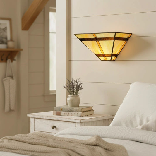 Varenna Farmhouse Tiffany Stained Glass Wall Sconce