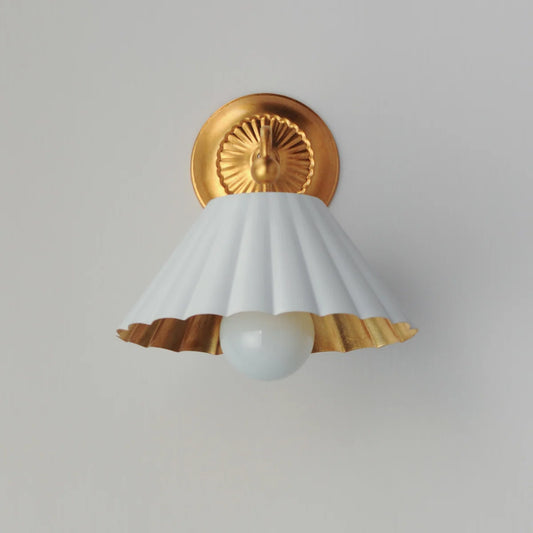 Vesta Farmhouse Gold Leaf Scallop Wall Sconce