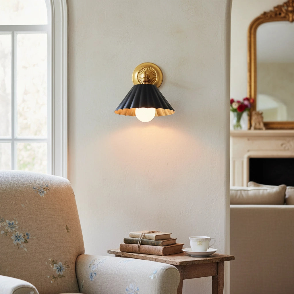 Vesta Farmhouse Gold Leaf Scallop Wall Sconce | LuciaLiving