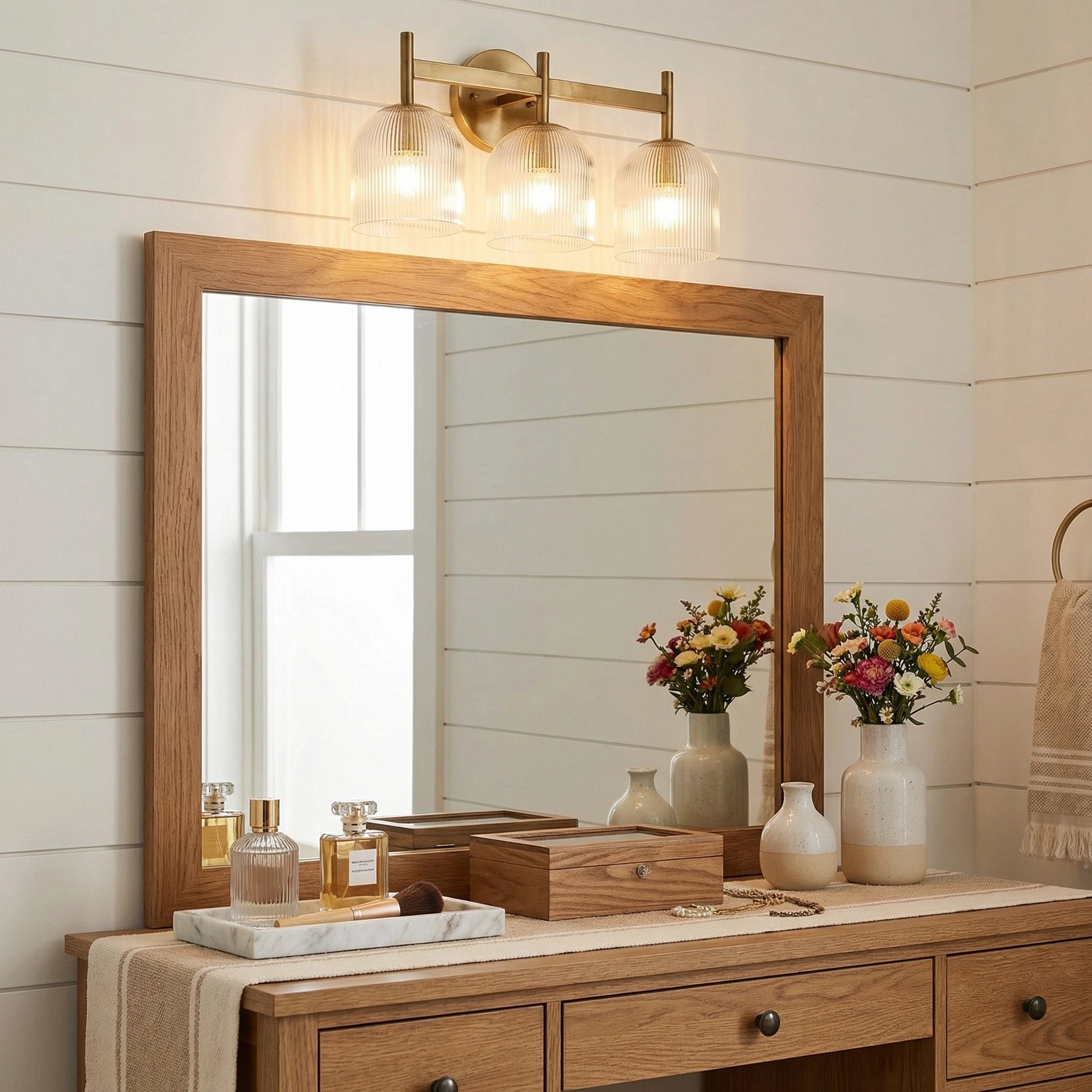 Vireo Farmhouse Cooper Ribbed Glass Wall Sconce (26).webp__PID:7c45ed27-377b-4eda-bc61-a6188015b456