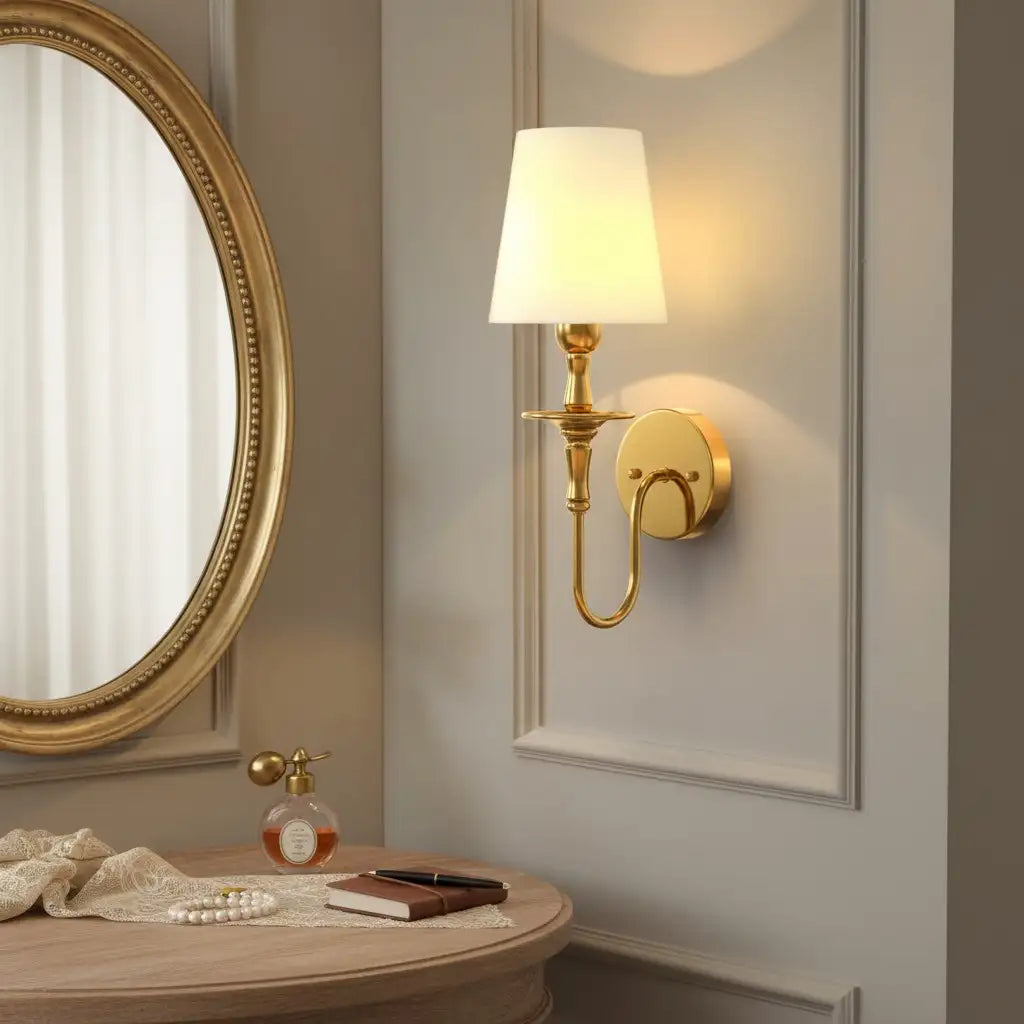 Xanthe Retro Classic Gold Curving Arm Wall Sconce3.webp__PID:676f0417-12fe-4e53-bf94-4779cca56f3c